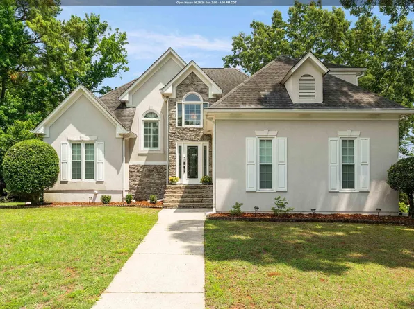 4037 S Shades Crest Rd, Birmingham, AL 35244
