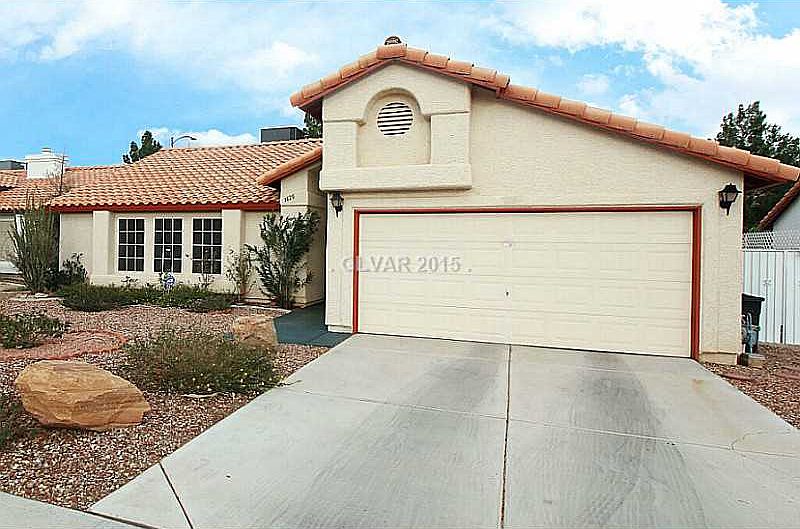 1st image of 3820 Cliff Harbor Dr