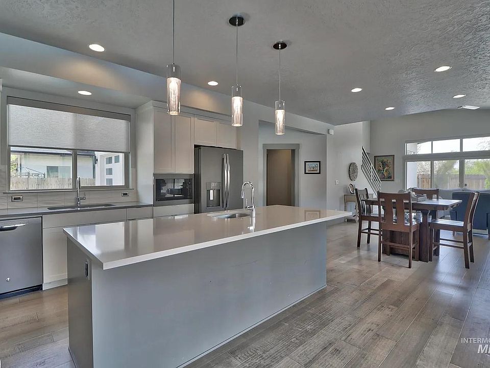 5150 W Hill Rd, Boise, ID 83703 Zillow