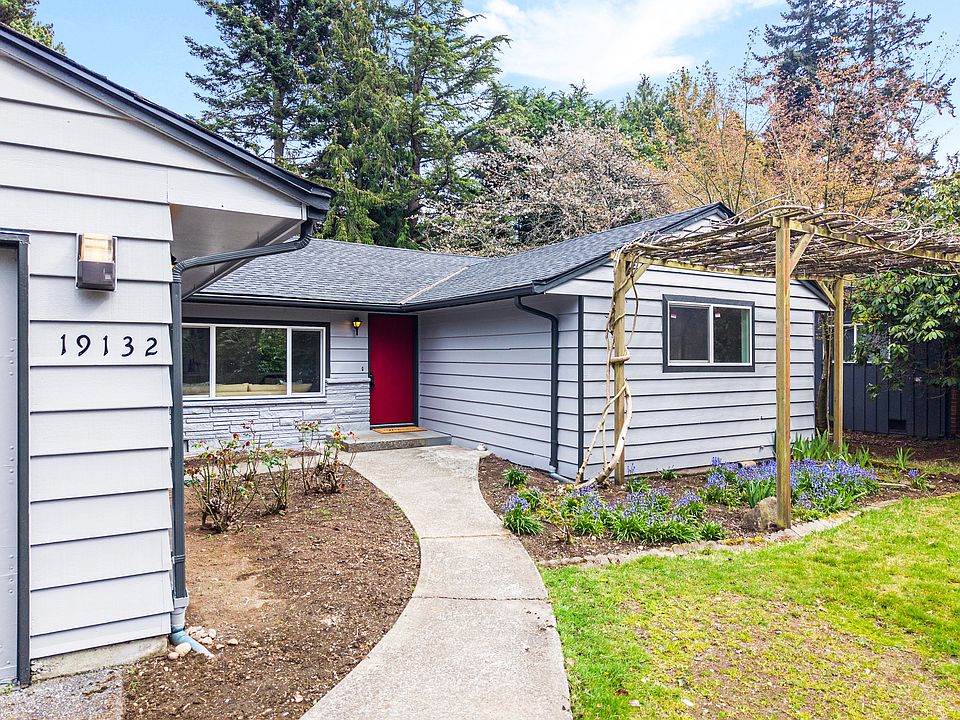 1st image of 19132 3rd Ave NW