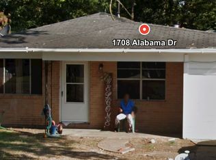 1708 Alabama Dr, Greenville, MS 38703