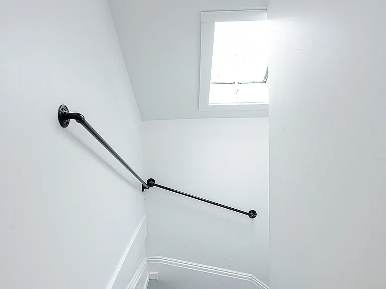 33 3rd St #3 — Photo 6