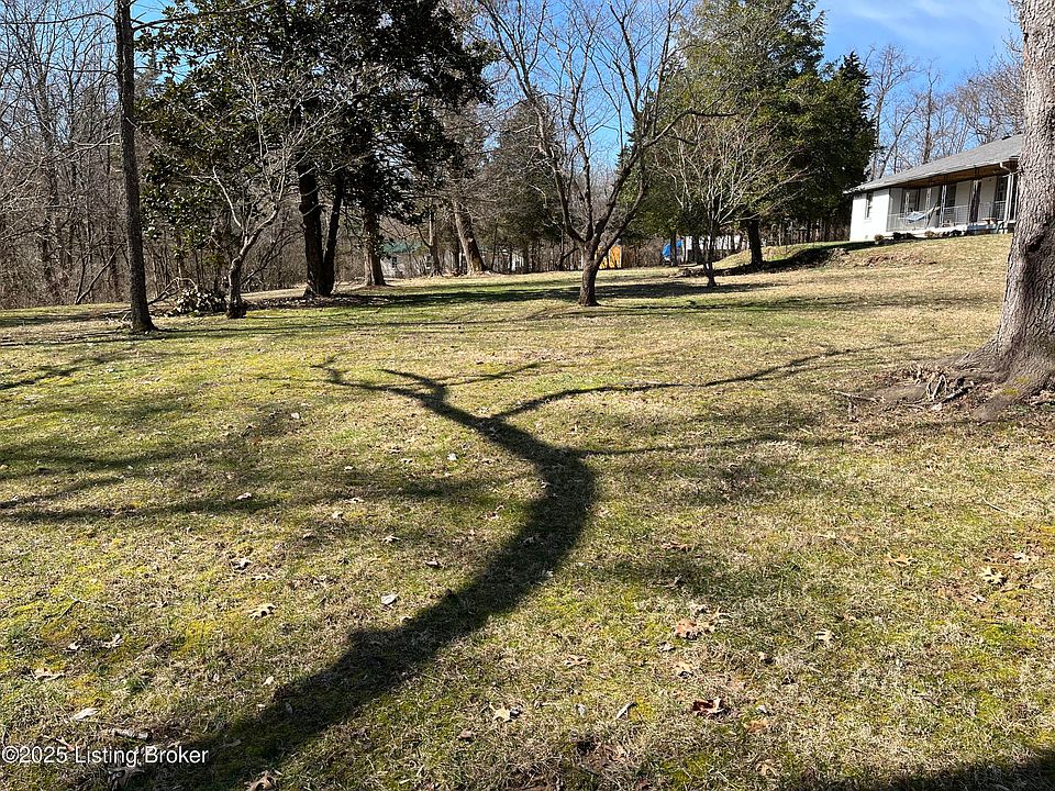 2nd image of 10001 Fern Creek Rd