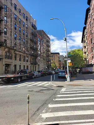 Sold by Douglas Elliman | media 17