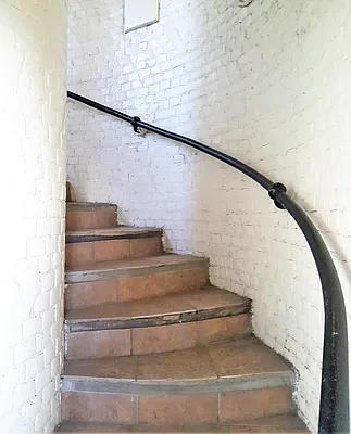 Rented by BRICK & GALO REALTY CORP | media 28