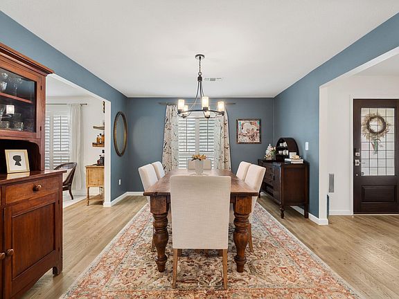 4th image of 10619 Cranbrook Rd