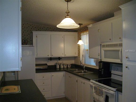 2nd image of 6606 Scenic Point Dr SE
