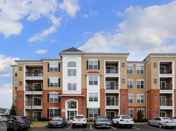 1141 Halifax Pl, Hamilton, NJ 08619