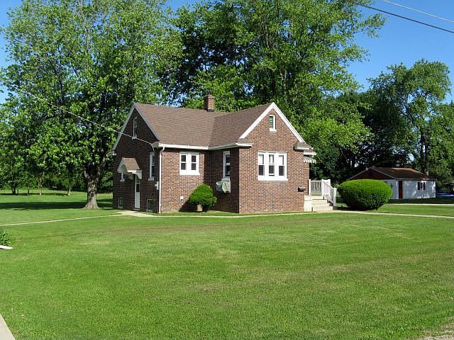 2002 Church St.-So. Streator