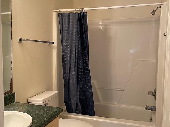 4th image of 3071 Royal Palm Way