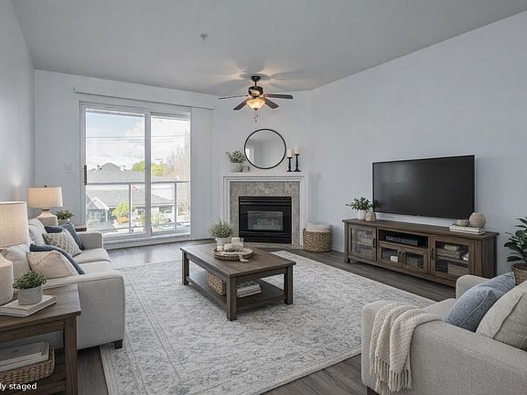 2nd image of 4768 53rd St #313