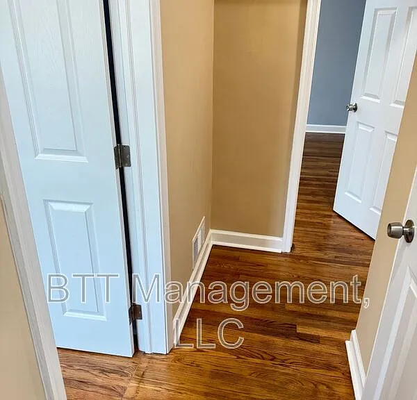8804 Bradford Rd #1 — Photo 45
