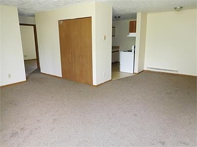 2nd image of 730 King St APT 6