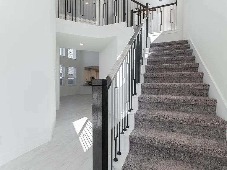 114 Hidden Peak Dr — Photo 30