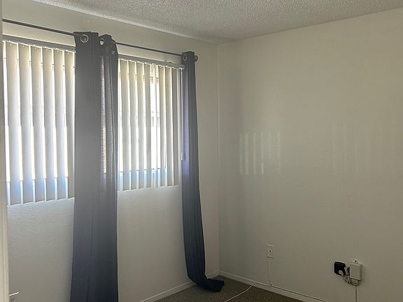 2nd image of 1702 E Fairfield Ct