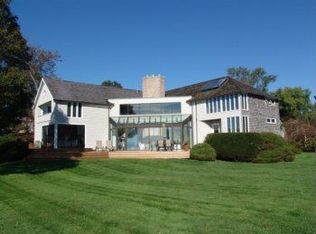 15 Spring Rock Rd, Branford, CT 06405