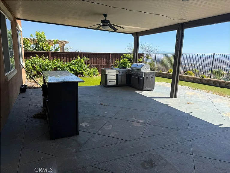 29204 Gateway Dr — Photo 32