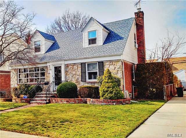 1st image of 25 Irving Ln