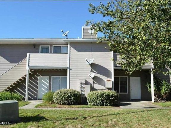 2nd image of 791 Assisi Ln APT 704