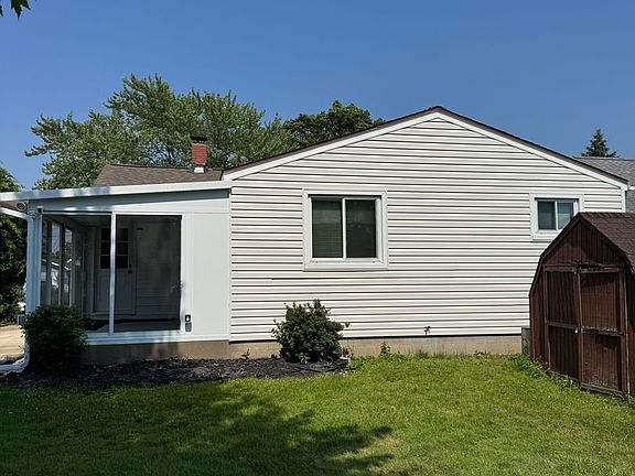 2nd image of 3508 Garden Ave