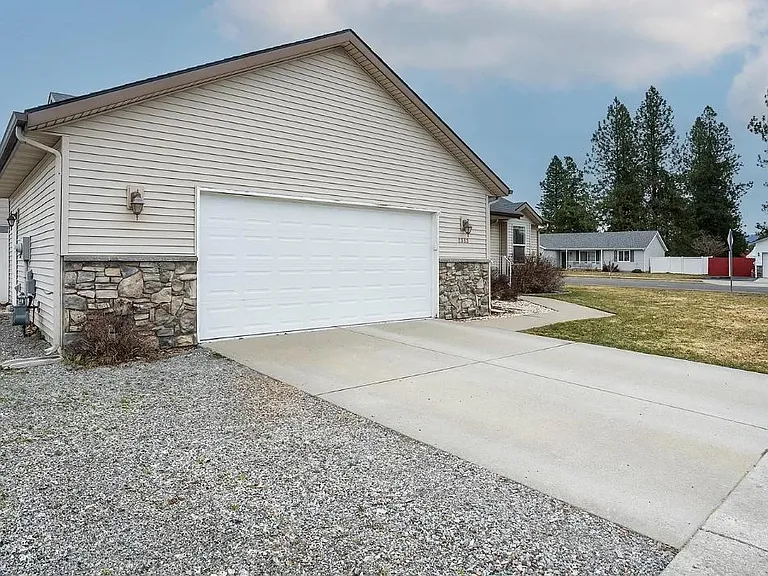 2383 W Sheffield Trl — Photo 25
