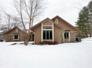 1219 Honeysuckle Pass, Victor, NY 14564