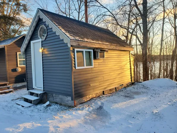 96 River Rd, Calais, ME