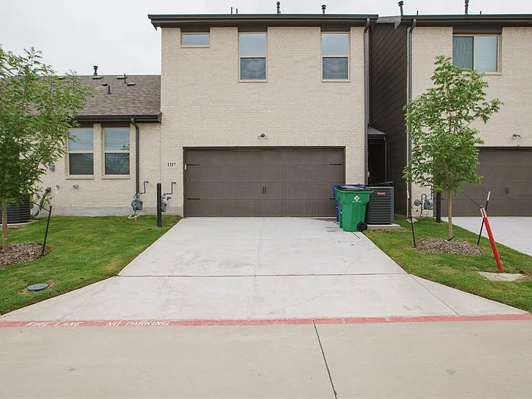 1317 Pebblebrook Dr — Photo 63