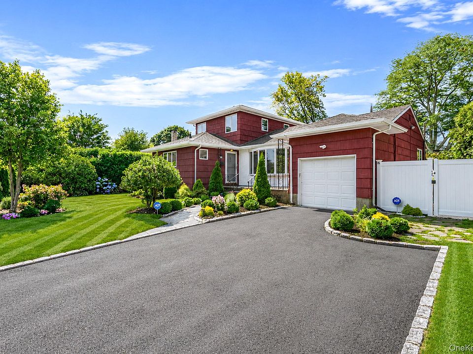 1st image of 9 Stuart Drive