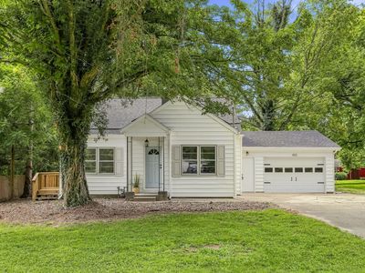 432 E Baldwin Ave, Watervliet, MI, 49098