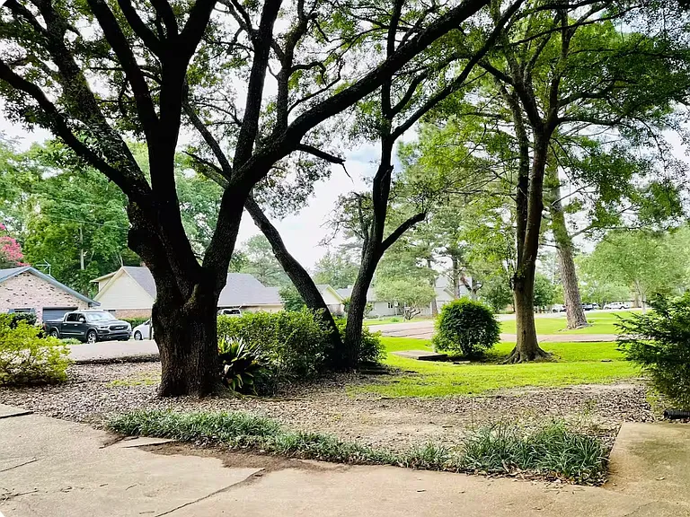 102 Oak Dr — Photo 17