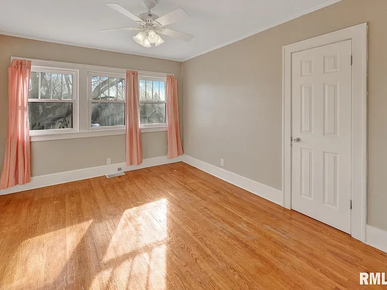 2601 W Kenwood Ave — Photo 15
