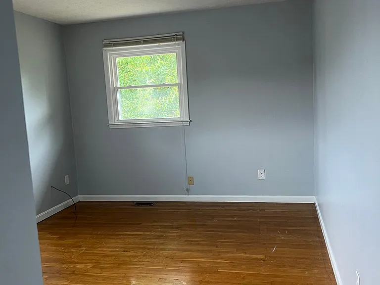 3437 Malabu Cir #B — Photo 27