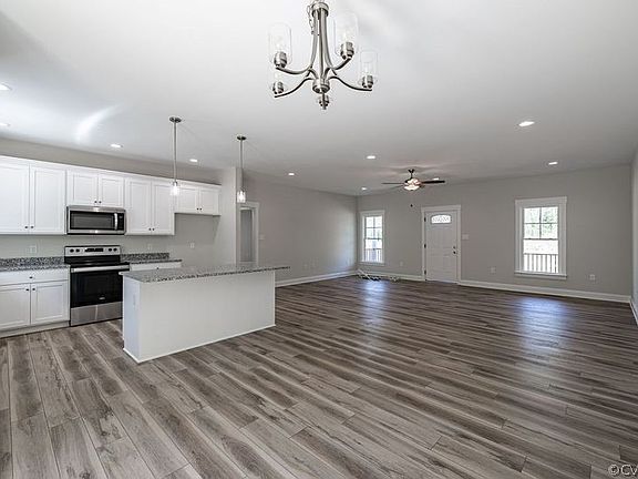 5th image of 20691 Scarlet Oak Dr