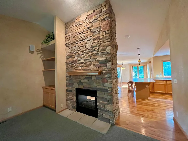 1701 Pheasant Run — Photo 5