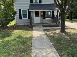 144 Henton Rd, Lexington, KY 40508