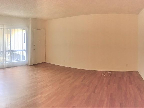 5th image of 1707 Brockton Ave #10
