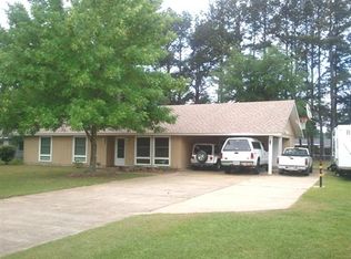 605 N McCrary Rd, Columbus, MS 39702
