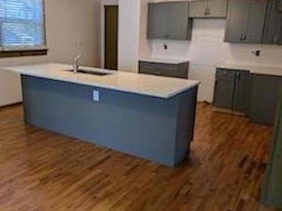 5th image of 1393 S Foothill Dr #1