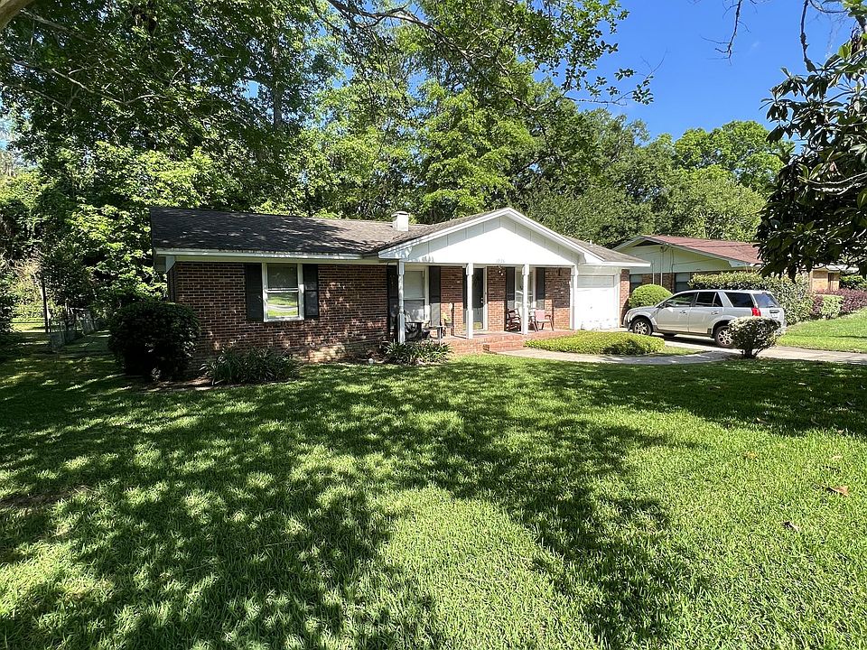 1st image of 2226 Skyland Dr