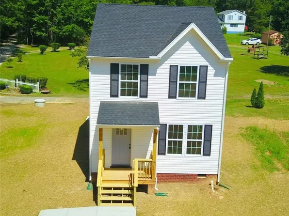 7175 Lakeshore Dr, Quinton, VA 23141