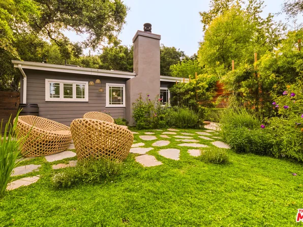 2421 Liberty Ln, Topanga, CA 90290