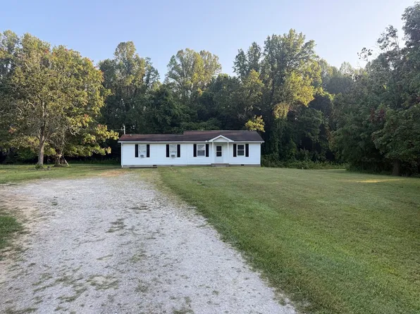 296 Burdette Rd, Ona, WV 25545