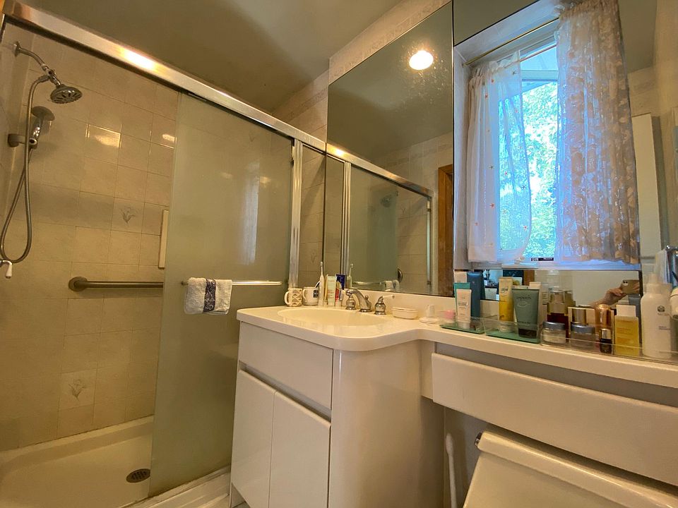 3271 Beltagh Ave, Wantagh, NY 11793 Zillow