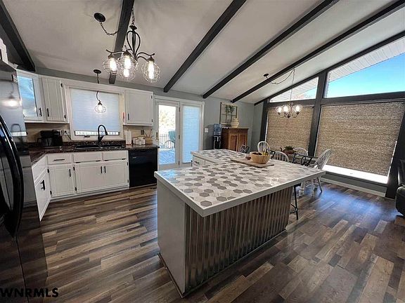 3rd image of 1408 Avenue O