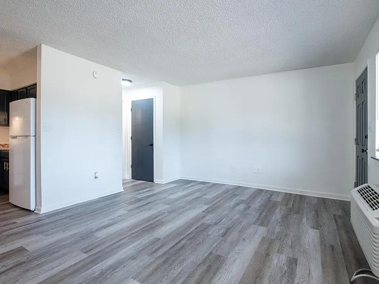 Keeper Apartments — Photo 8