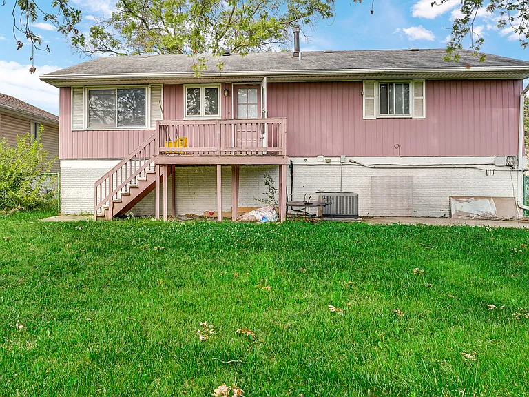 22243 Karlov Ave — Photo 19