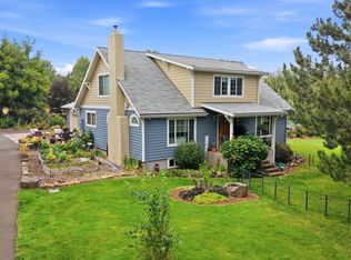 1736 Markham Rd, Hood River, OR 97031