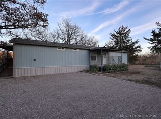 3729 Mountain Park Dr, Sulphur, OK 73086