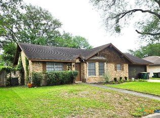 112 Lancaster St, Victoria, TX 77904